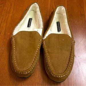 Banana Republic Faux-suede Moccasin Slippers. Size 7/8.